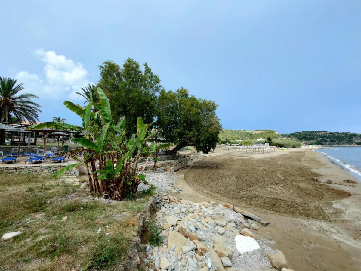 Iridia Resort Villas Foiniki Ngoại thất bức ảnh